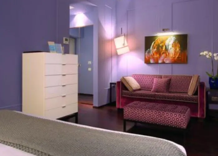 Stendhal Luxury Hotel 4*