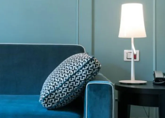 Stendhal Luxury Rom
