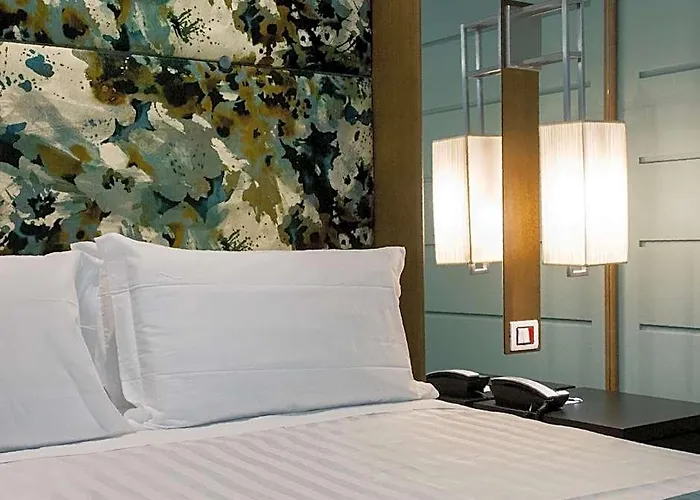 Stendhal Luxury